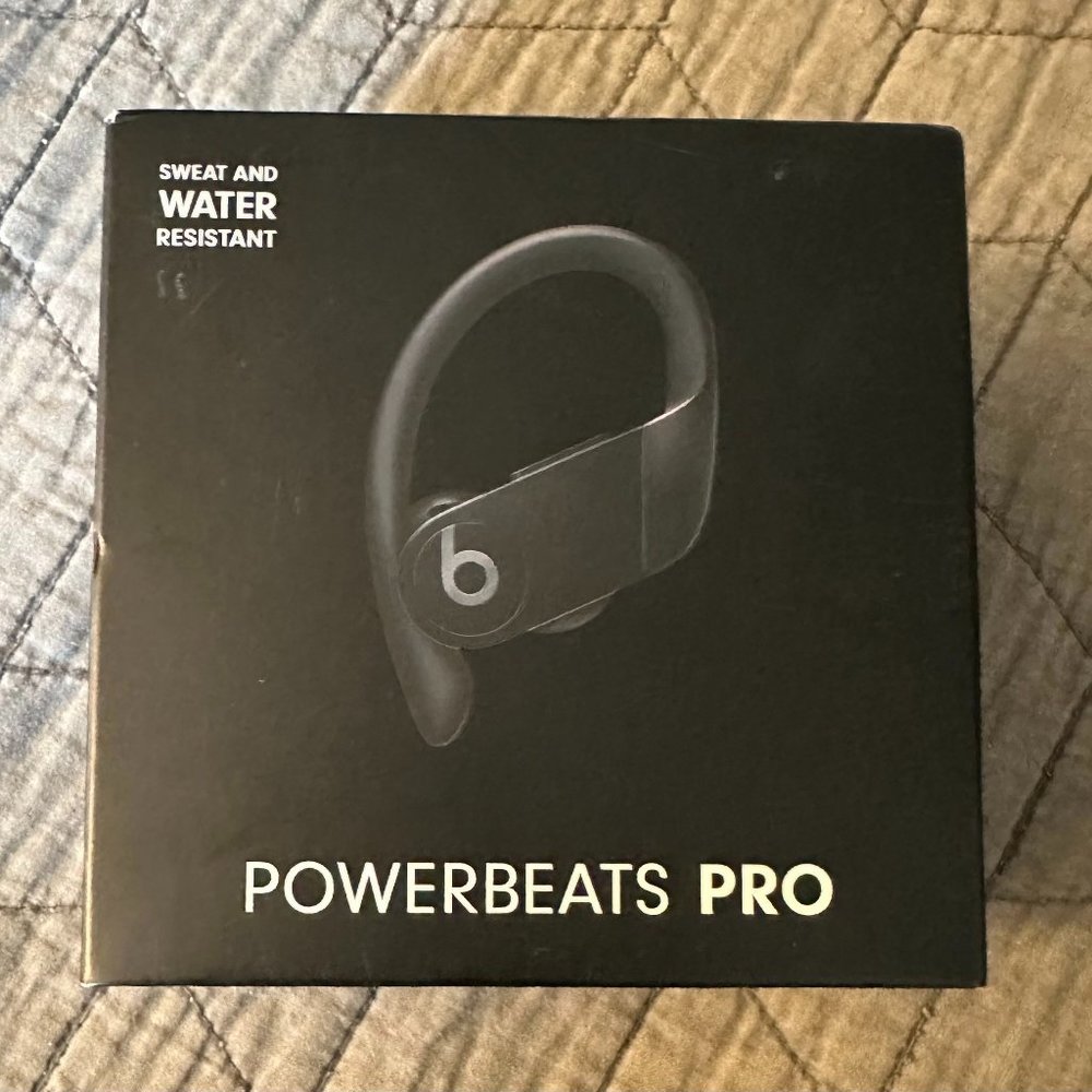 Beats by Dr. Dre Powerbeats Pro in Black